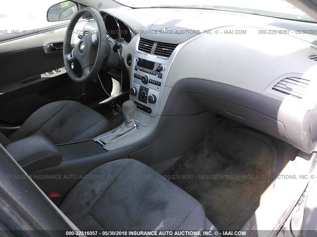 1G1ZA5EU1CF390663 - 2012 CHEVROLET MALIBU LS GRAY photo 5
