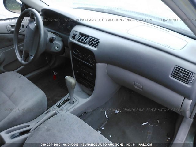 1Y1SK52881Z420097 - 2001 CHEVROLET GEO PRIZM LSI მწვანე ფოტო 5