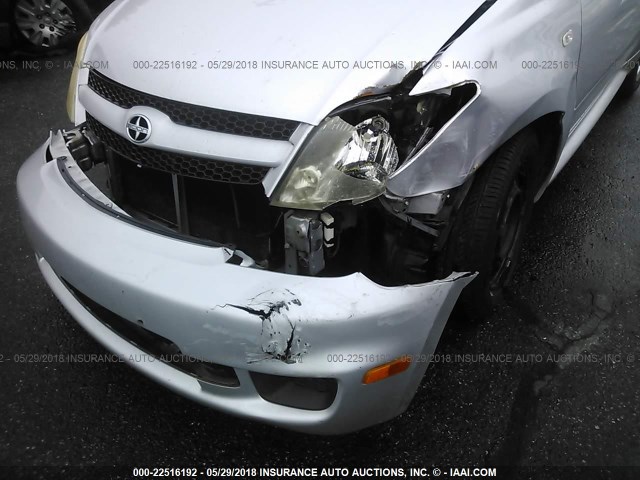 JTKKT624860169896 - 2006 TOYOTA SCION XA SILVER photo 6