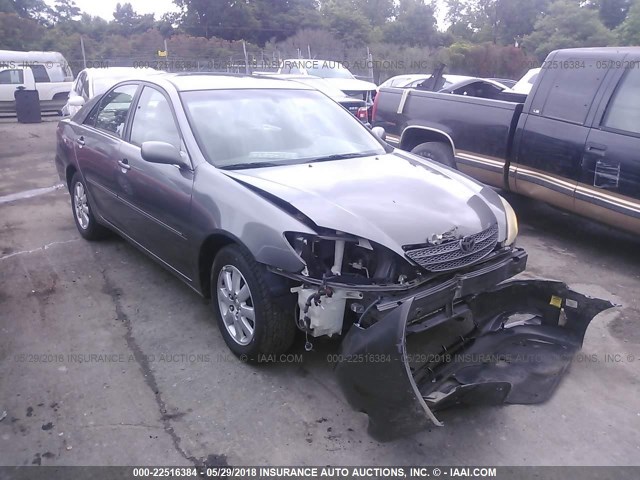 JTDBF30KX20080761 - 2002 TOYOTA CAMRY LE/XLE/SE ნაცრისფერი ფოტო 1