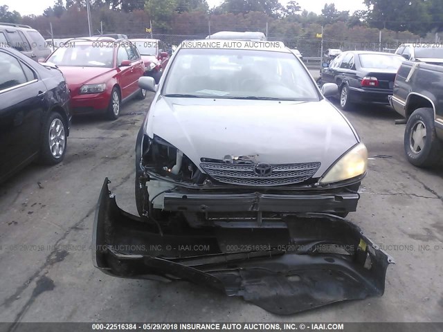 JTDBF30KX20080761 - 2002 TOYOTA CAMRY LE/XLE/SE ნაცრისფერი ფოტო 6