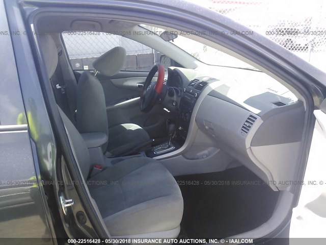 1NXBU4EE1AZ358299 - 2010 TOYOTA COROLLA S/LE/XLE GRAY photo 5