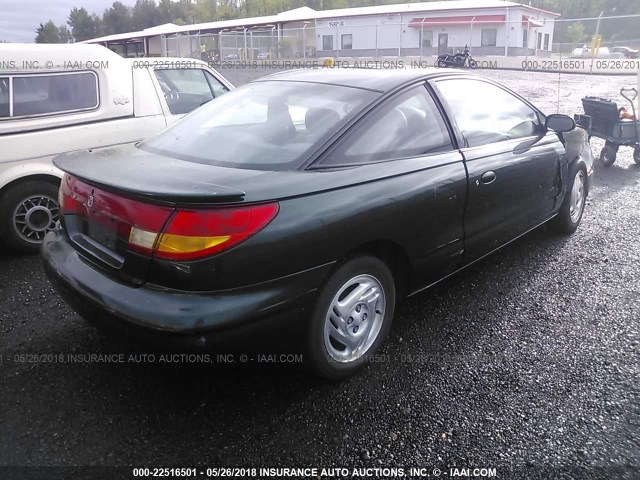 1G8ZH1272WZ135947 - 1998 SATURN SC2 GREEN photo 4