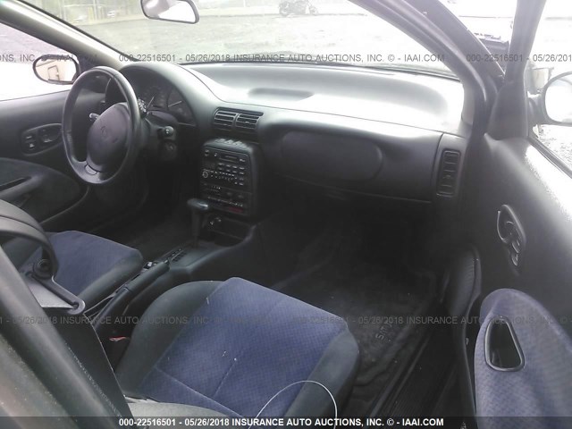 1G8ZH1272WZ135947 - 1998 SATURN SC2 GREEN photo 5