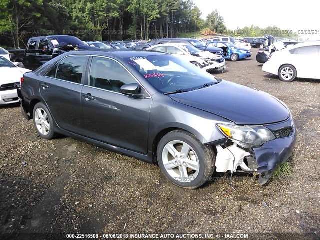 4T1BF1FK4CU086976 - 2012 TOYOTA CAMRY SE/LE/XLE 灰色 照片 1