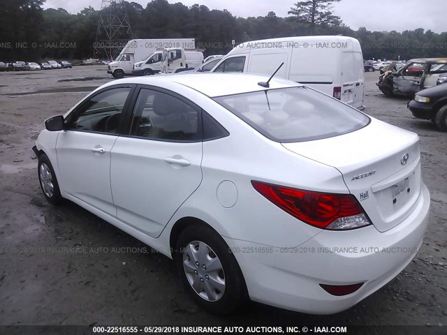 KMHCT4AE4DU485355 - 2013 HYUNDAI ACCENT GLS/GS WHITE photo 3