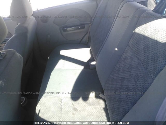 KL1TD62685B470821 - 2005 CHEVROLET AVEO LS Light Blue photo 8