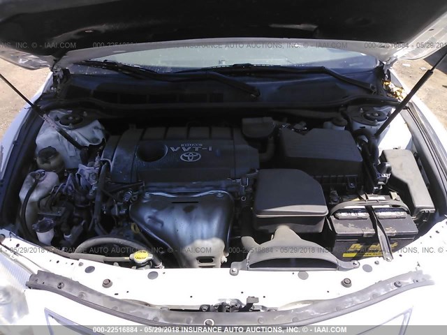 4T4BF3EK4AR008956 - 2010 TOYOTA CAMRY SE/LE/XLE WHITE photo 10