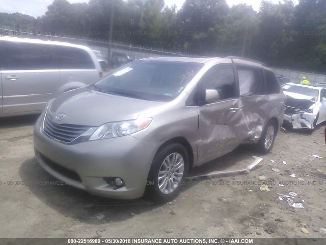 5TDYK3DC4GS747062 - 2016 TOYOTA SIENNA XLE/LIMITED GOLD photo 2