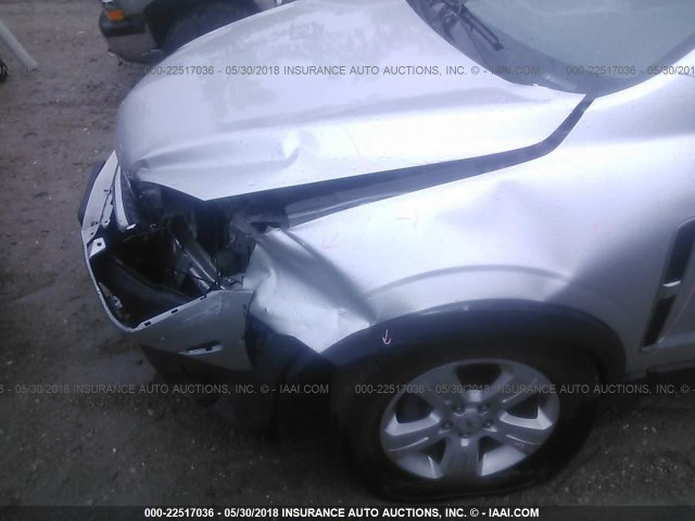 3GNAL2EK6DS559026 - 2013 CHEVROLET CAPTIVA LS 银色 照片 6