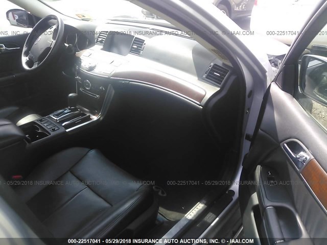 JN1CY0AR4AM960793 - 2010 INFINITI M35 SPORT SILVER photo 5