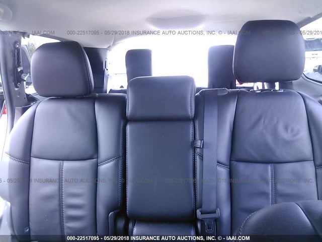 5N1DR2MN6HC608183 - 2017 NISSAN PATHFINDER S/SV/SL/PLATINUM 银色 照片 8