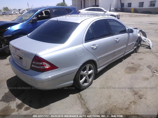 WDBRF52H06F804485 - 2006 MERCEDES-BENZ C GENERATION 2006 230 SILVER photo 4