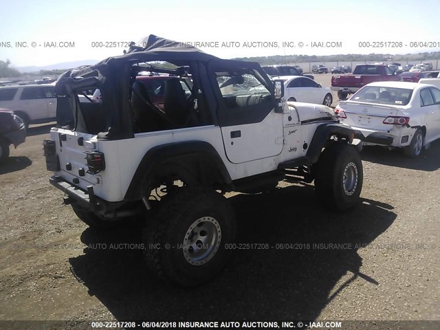 1J4FA49S62P753989 - 2002 JEEP WRANGLER / TJ SPORT WHITE photo 4