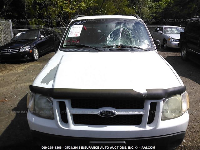 1FMZU67K14UB52109 - 2004 FORD EXPLORER SPORT TR  WHITE photo 6