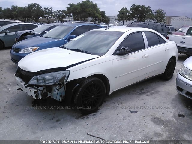1G2ZF57B584111288 - 2008 PONTIAC G6 VALUE LEADER/BASE WHITE photo 2