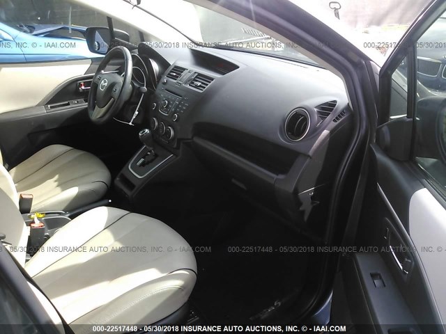 JM1CW2DLXD0159206 - 2013 MAZDA 5 GRAY photo 5