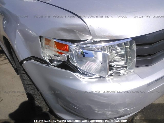 2FMDK51C59BA04246 - 2009 FORD FLEX SE SILVER photo 6