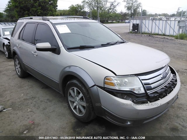 1FMDK02W69GA01974 - 2009 FORD TAURUS X SEL SILVER photo 1