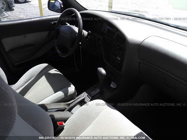 JT2BG12K8T0341104 - 1996 TOYOTA CAMRY DX/LE/XLE RED photo 5