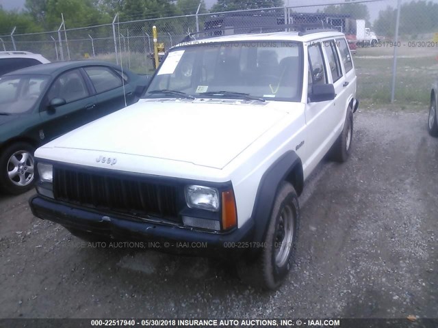 1J4FJ28S1TL192728 - 1996 JEEP CHEROKEE SE WHITE photo 2