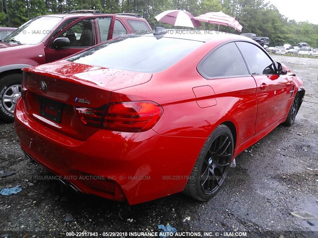 WBS3R9C52GK337937 - 2016 BMW M4 RED photo 4