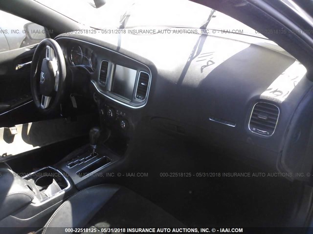 2C3CDXCT2EH143751 - 2014 DODGE CHARGER R/T GRAY photo 5