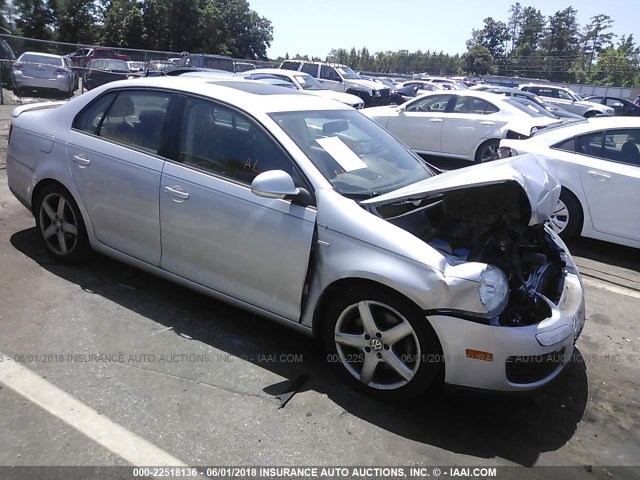3VWRJ7AJ3AM062332 - 2010 VOLKSWAGEN JETTA WOLFSBURG 银色 照片 1