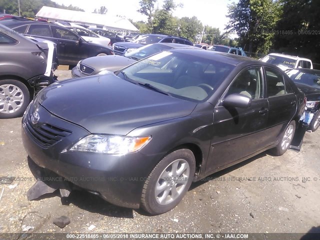 4T4BE46K49R069484 - 2009 TOYOTA CAMRY SE/LE/XLE GRAY photo 2
