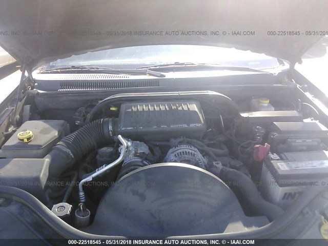 1J4HR48N55C702413 - 2005 JEEP GRAND CHEROKEE LAREDO/COLUMBIA/FREEDOM 绿色 照片 10