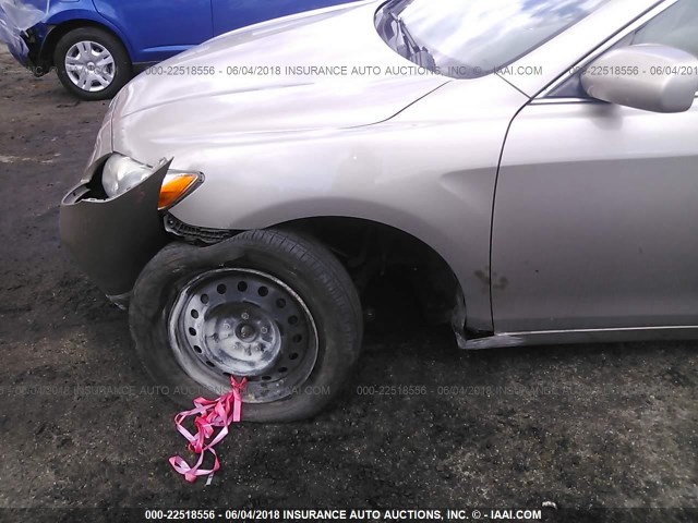 4T1BE46K17U066338 - 2007 TOYOTA CAMRY NEW GENERAT CE/LE/XLE/SE GOLD photo 6