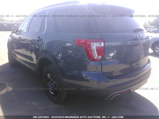 1FM5K8D83HGB31355 - 2017 FORD EXPLORER XLT GRAY photo 3