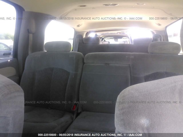 1GNFK16TX1J271016 - 2001 CHEVROLET SUBURBAN K1500 MAROON photo 8