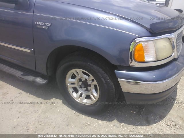 1FMRU1561YLB82750 - 2000 FORD EXPEDITION XLT BLUE photo 6