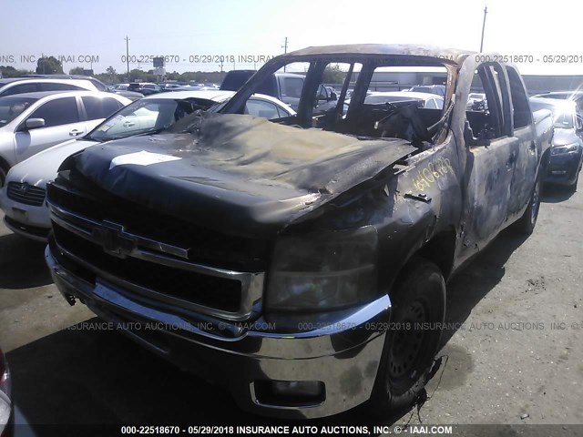 2GCEC13J371687142 - 2007 CHEVROLET SILVERADO C1500 CREW CAB GRAY photo 2