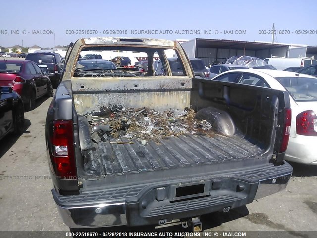 2GCEC13J371687142 - 2007 CHEVROLET SILVERADO C1500 CREW CAB GRAY photo 6