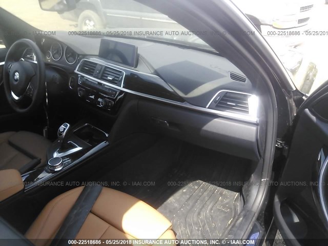WBA8D9G50JNU69930 - 2018 BMW 330 XI 黑色 照片 5