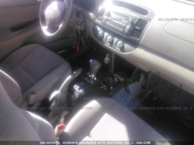 4T1BE32K85U555333 - 2005 TOYOTA CAMRY LE/XLE/SE ყავისფერი ფოტო 5