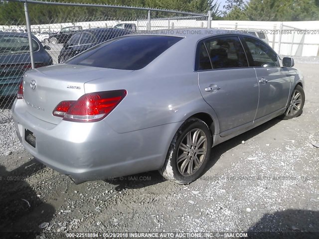 4T1BK36B27U176222 - 2007 TOYOTA AVALON XL/XLS/TOURING/LIMITED SILVER photo 4