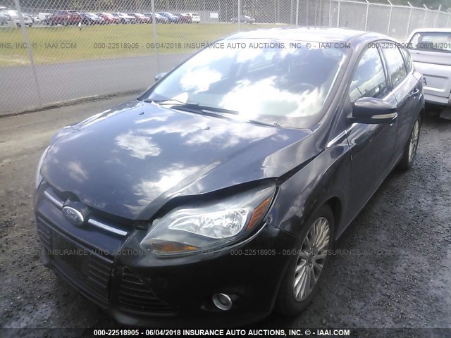 1FAHP3N27CL164803 - 2012 FORD FOCUS TITANIUM BLACK photo 2