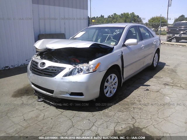 4T1BB46K78U060327 - 2008 TOYOTA CAMRY HYBRID SILVER photo 2