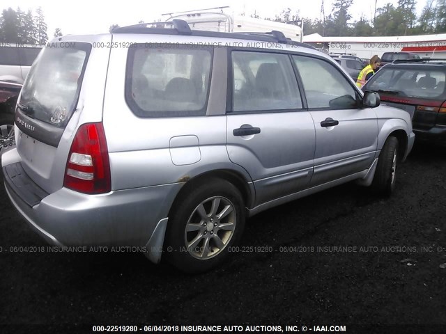 JF1SG65615H734097 - 2005 SUBARU FORESTER 2.5XS SILVER photo 4