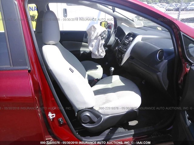 3N1CE2CP6FL426812 - 2015 NISSAN VERSA NOTE S/S PLUS/SV/SL/SR MAROON photo 5