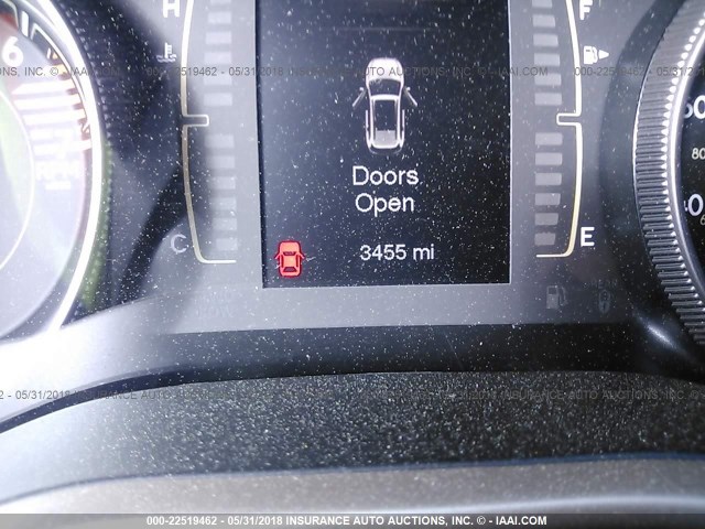 1C4PJMCB5JD555570 - 2018 JEEP CHEROKEE LATITUDE Czarny zdjęcie 7