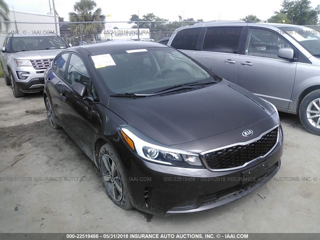 3KPFL4A71JE225167 - 2018 KIA FORTE LX/S BROWN photo 6