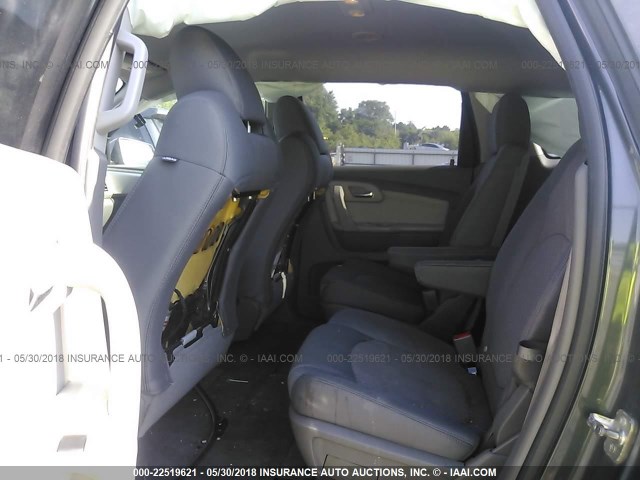 1GNKRGED3BJ230560 - 2011 CHEVROLET TRAVERSE LT GRAY photo 8