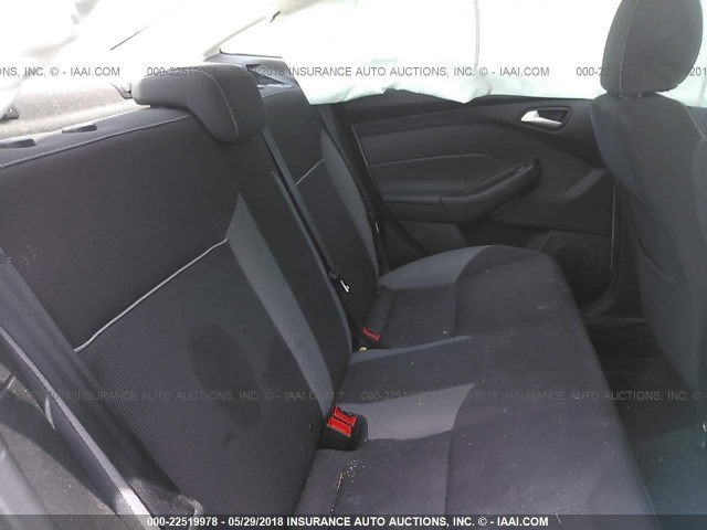 1FADP3F26EL210833 - 2014 FORD FOCUS SE SILVER photo 8