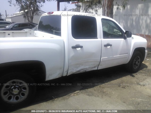 3GCPCREA5BG406124 - 2011 CHEVROLET SILVERADO C1500  LS WHITE photo 6