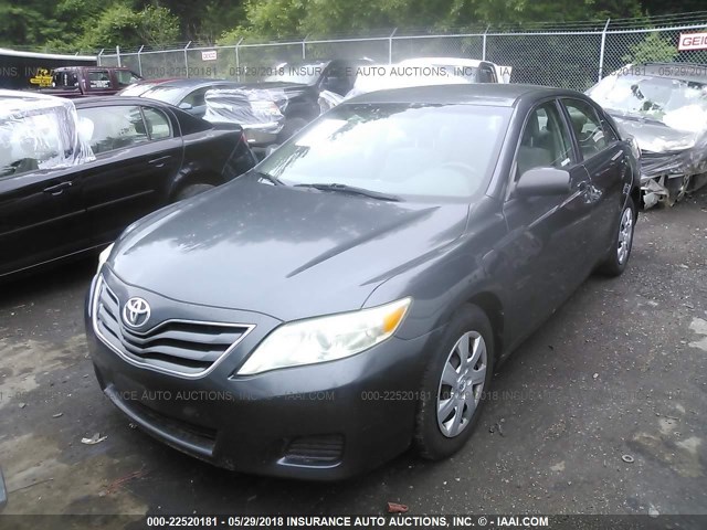 4T1BF3EK6AU034680 - 2010 TOYOTA CAMRY SE/LE/XLE 灰色 照片 2