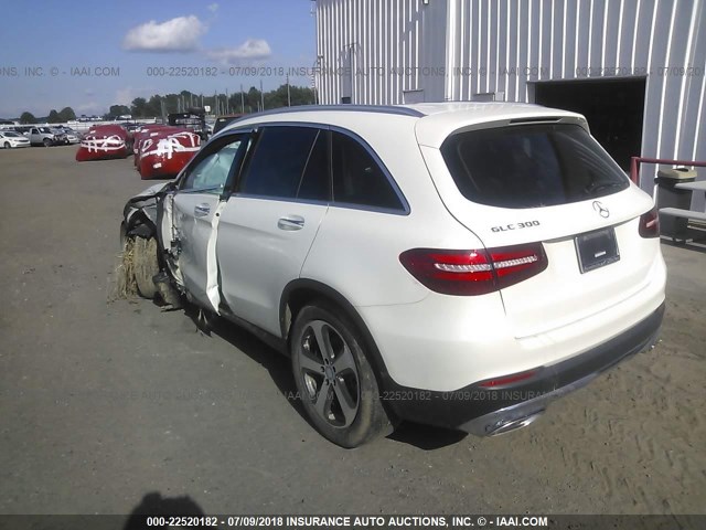 WDC0G4JB5HF122665 - 2017 MERCEDES-BENZ GLC 300 WHITE photo 3